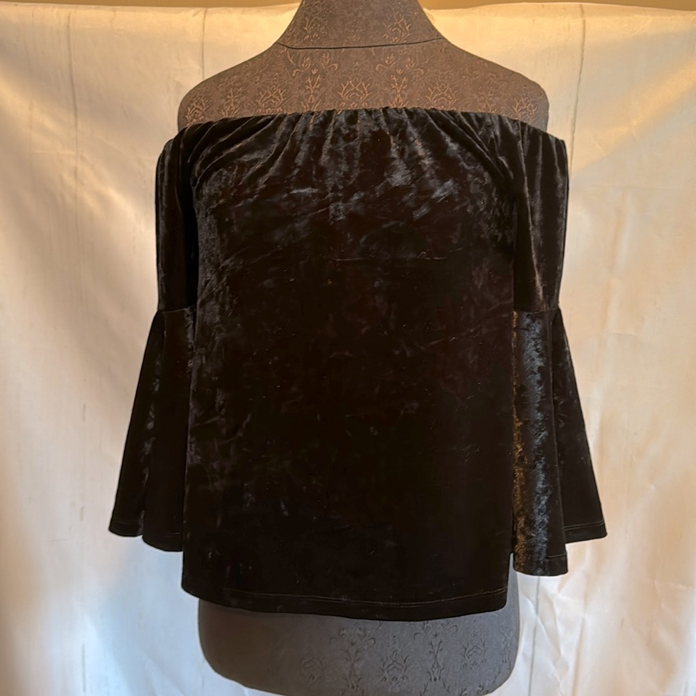 1 State Black Velvet Off Shoulder Top